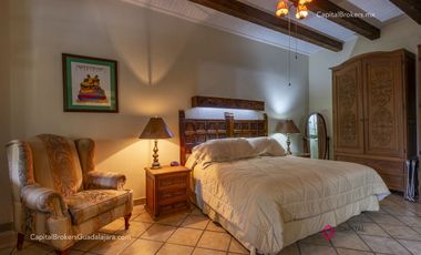 Casa 3 Leones Ajijic en Venta con vista al Lago de Chapala