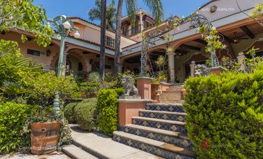 Casa 3 Leones Ajijic en Venta con vista al Lago de Chapala