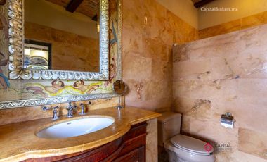 Casa 3 Leones Ajijic en Venta con vista al Lago de Chapala