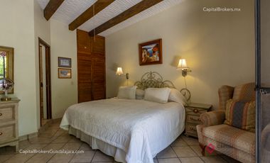 Casa 3 Leones Ajijic en Venta con vista al Lago de Chapala