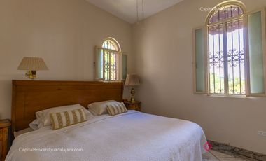 Casa 3 Leones Ajijic en Venta con vista al Lago de Chapala