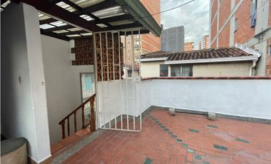 Arriendo casa, sector Paso Ancho Sabaneta.