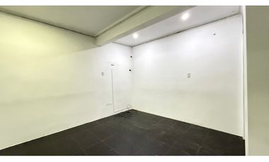 Guayaquil Urdesa, Local Comercial  en Renta, 160m2, 2 Ambientes