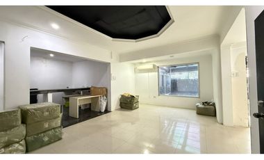 Guayaquil Urdesa, Local Comercial  en Renta, 160m2, 2 Ambientes