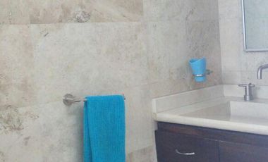 Casa en Renta en calle cerrada con vigilancia en Lomas de Tecamachalco