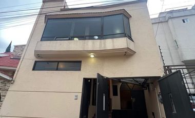Casa en renta en Jardines de Satélite