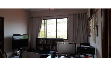 EL CARMEN / 2 NIVELES / 4 HABITACION / 562M / TERRAZA