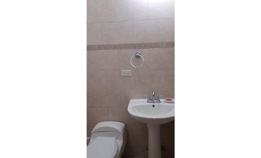 EL CARMEN / 2 NIVELES / 4 HABITACION / 562M / TERRAZA