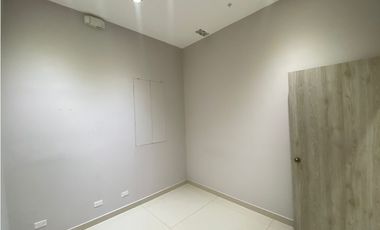 COSTA DEL ESTE / CONSULTORIO / ATRIO MALL / 84M