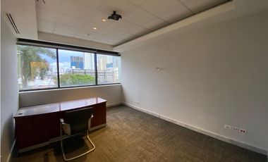 SAN FRANCISCO / EDIFICIO BANISTMO / 246M / 6 ESTACIONAMIENTO