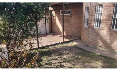 Alquilo Casa 2 dor Bº Jorge Newbery con Cochera Cubierta