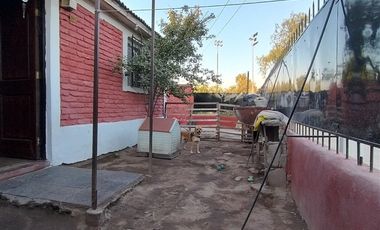 Casa en Venta en Surveyor con Sputnik