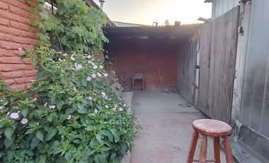 Casa en Venta en Surveyor con Sputnik