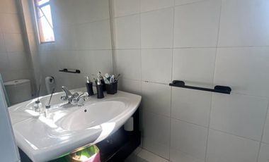 Venta Casa 4D/3B - Colina