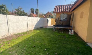 Venta Casa 4D/3B - Colina