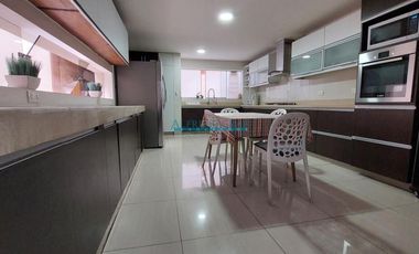 Terrenos Residenciales Venta CAL. 20 - SAN ISIDRO