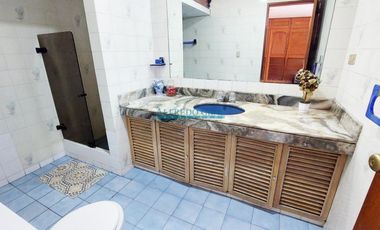 Terrenos Residenciales Venta CAL. 20 - SAN ISIDRO