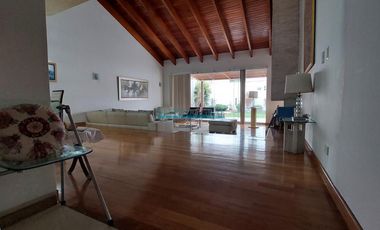 Terrenos Residenciales Venta CAL. 20 - SAN ISIDRO