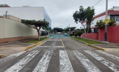 Terrenos Residenciales Venta CAL. 20 - SAN ISIDRO