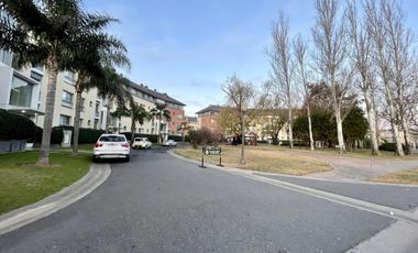 Portezuelo Plaza
