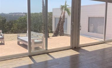 Casa en Arriendo en Condominio CampoMar 1