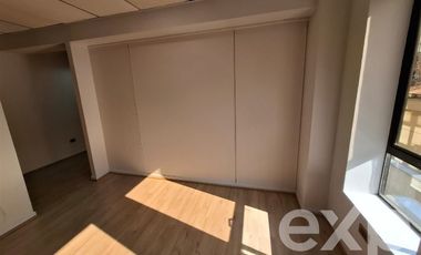Oficina en Venta en Av providencia 2134, entre Guardia vieja y Ricardo Lyon