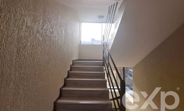 Oficina en Venta en Av providencia 2134, entre Guardia vieja y Ricardo Lyon