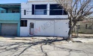 Local / Bodega / Taller en Venta. Hermanos Escobar Juárez