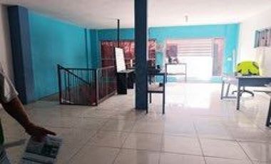 Local / Bodega / Taller en Venta. Hermanos Escobar Juárez