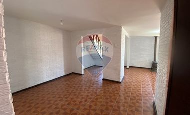 Arriendo amplia casa en La Florida 5D+2B+Patio
