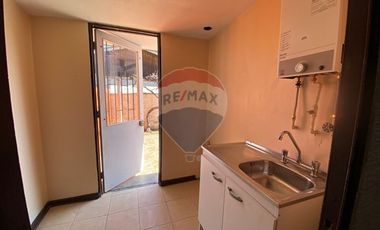 Arriendo amplia casa en La Florida 5D+2B+Patio