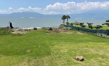 VIVA EL LUJO  A LA ORILLA DEL LAGO DE CHAPALA DE CHAPALA DEPARTAMENTO  EN VENTA
