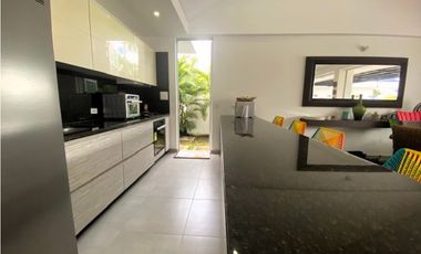 VENTA/ARRIENDO CASA CAMPESTRE UN  PISO PALMA REAL    VILLAVICENCIO