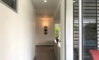VENTA/ARRIENDO CASA CAMPESTRE UN  PISO PALMA REAL    VILLAVICENCIO