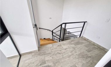 En Venta Casa Urbana 202 m2, Urbanización Cerrada La Mesa Cundinamarca