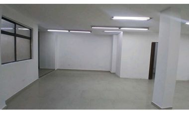 Alquilo Local Barrio Rosalpi, Bello