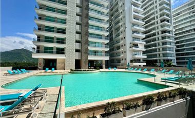 Apartamento Frontal con vista al mar bello horizonte 005