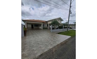 VENDO.CASA EN LA.FONTANA