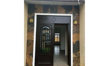 VENDO.CASA 4HABITACIONES DAVID