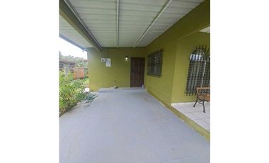 VENDO.CASA EN.DAVID DE BARRIADA