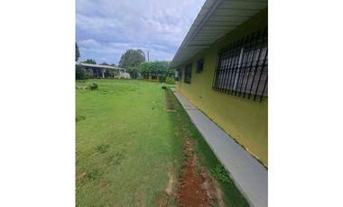 VENDO.CASA EN.DAVID DE BARRIADA