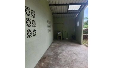VENDO CASA DE 2 REC. EN CERRO BATEA, BELISARIO FRIAS, CORREDOR NORTE