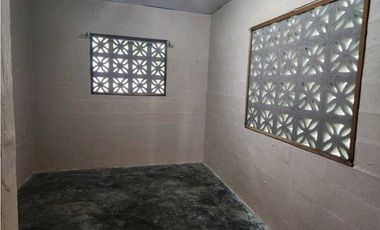 VENDO CASA DE 2 REC. EN CERRO BATEA, BELISARIO FRIAS, CORREDOR NORTE