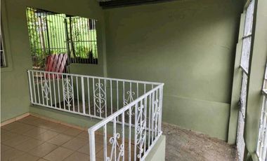 VENDO CASA DE 2 REC. EN CERRO BATEA, BELISARIO FRIAS, CORREDOR NORTE