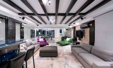 SE VENDE CASA 5 REC.CON PISCINA EN PLAYA GORGONA EN CORONADO