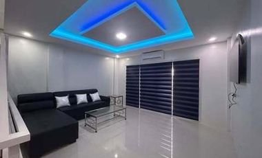 Move‑In Now! 2‑BR Furnished Townhouse with Pool Access in Malabanias