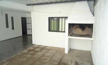 BÂ° AMEGHINO SUR, IMPECABLE VIVIENDA ESQUINA.- ( PROXIMAMENTE) MEDIADOS DE JULIO.-