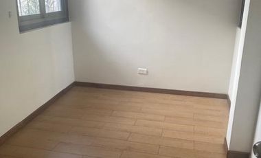 Casa en Arriendo en Gerónimo de Alderete / Las Hualtatas