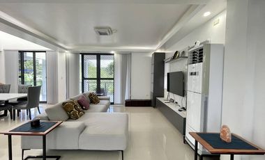 FOR SALE MODERN ELEGANT RETIREMENT HOME WITH SPACEOUS BACKYARD NEAR THE VALLEYS