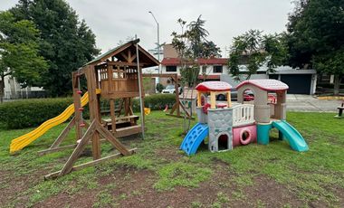 Casa en Privada en Parques de la Herradura